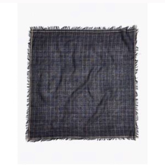 Madewell Windowpane Bandana - Picture 2 of 5